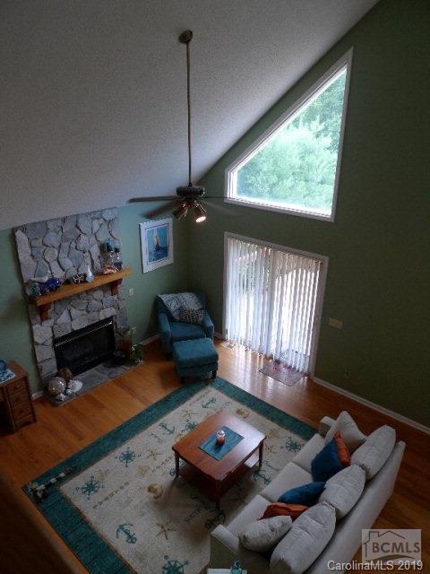 Laurel Point - Residential