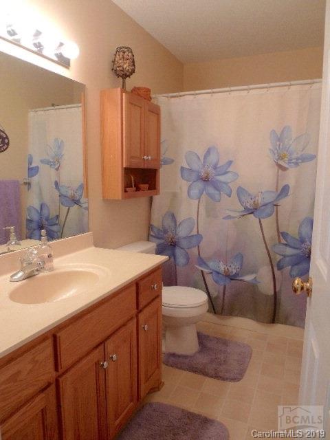 Laurel Point - Residential