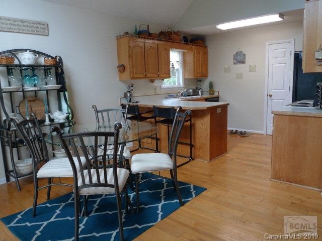 Laurel Point - Residential