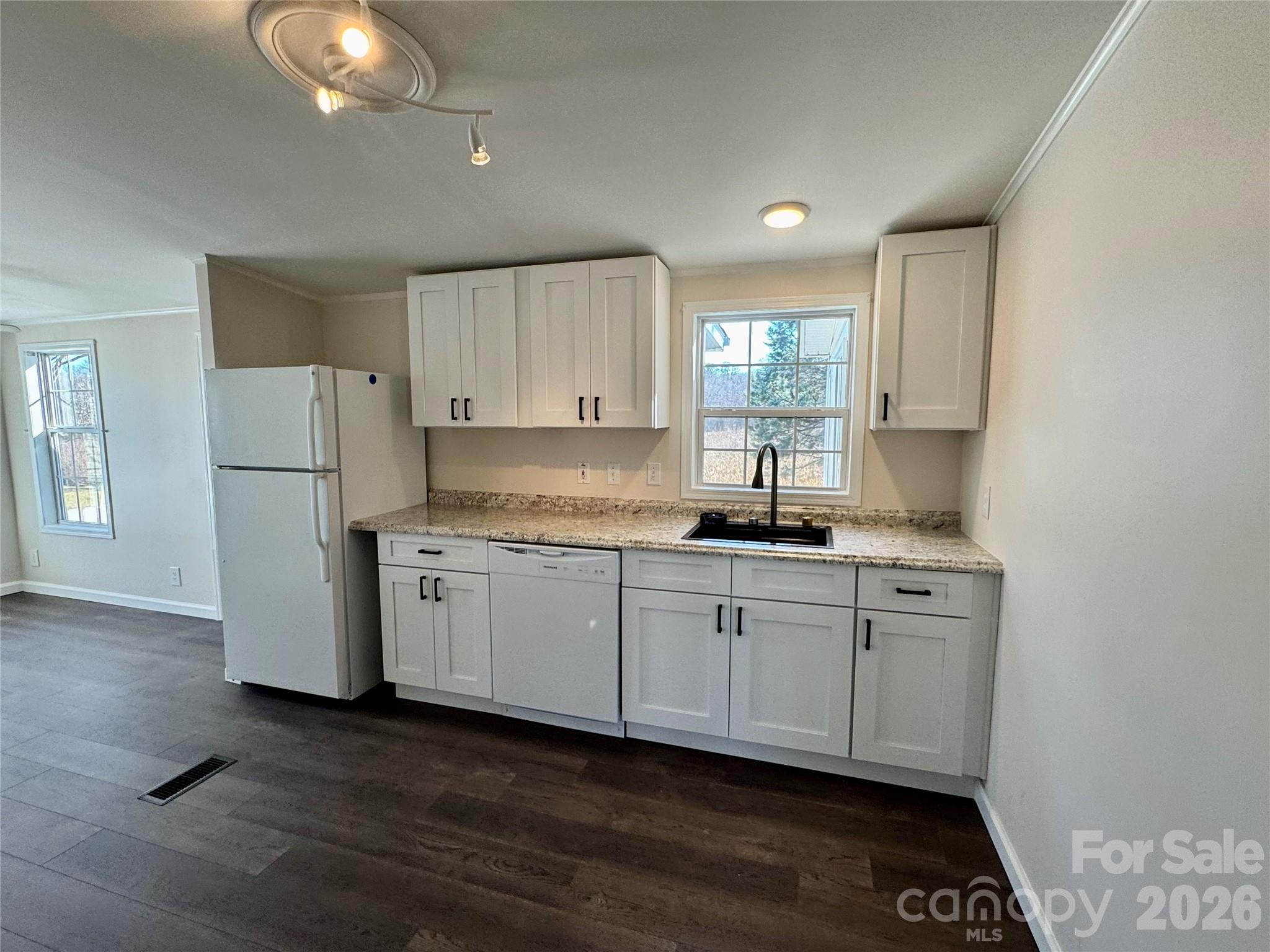 Riverwind - Residential