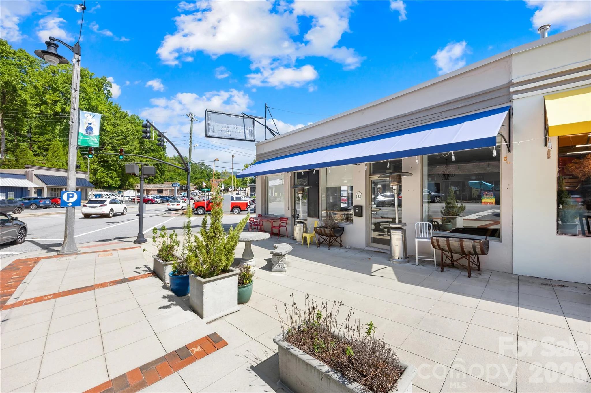 158,148 N Trade Street, Tryon, NC, 28782