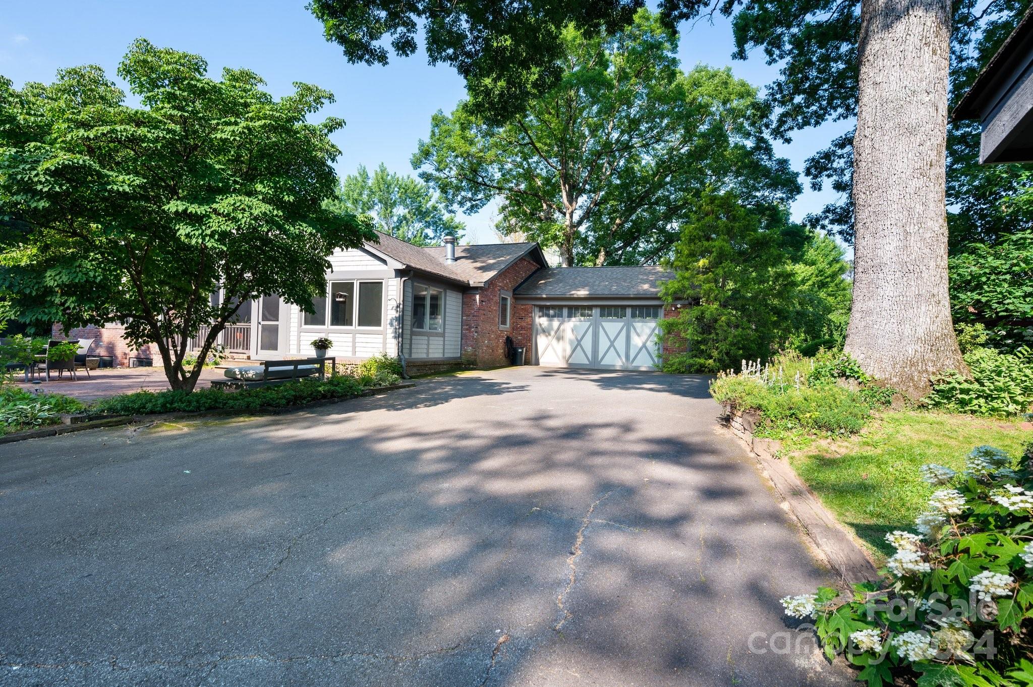 Lake View Park - Residential