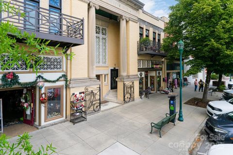 Photo of 231 N Main Street, Hendersonville, NC 28792 (MLS # 4267654)