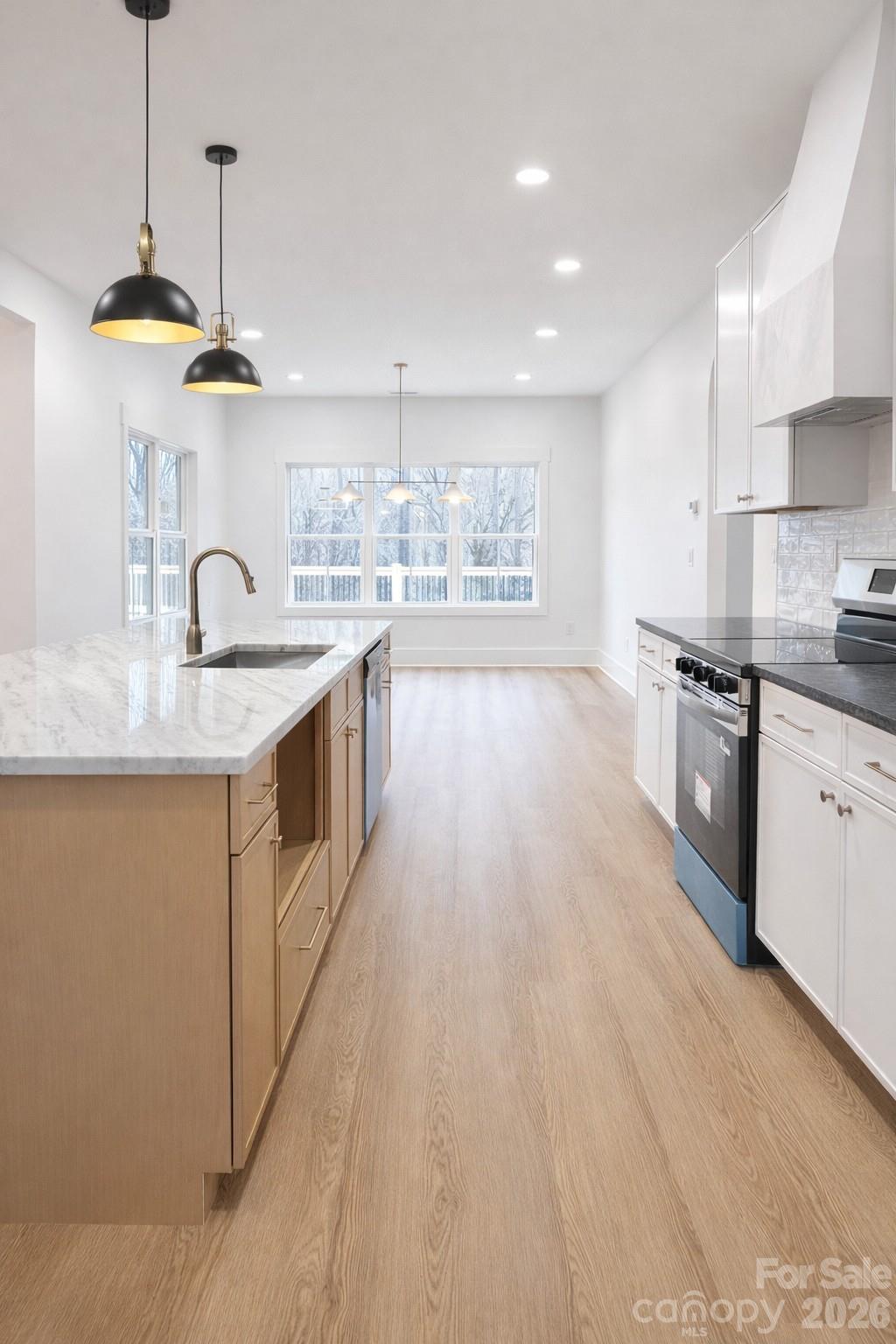 Magnolia - Residential