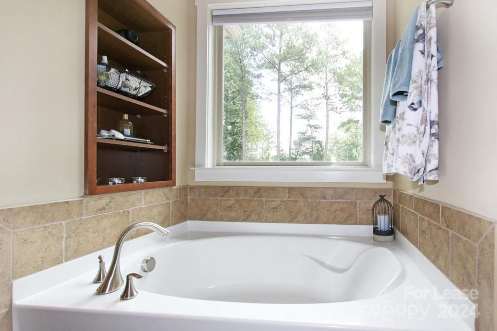 Riverwood Bend - Residential Lease