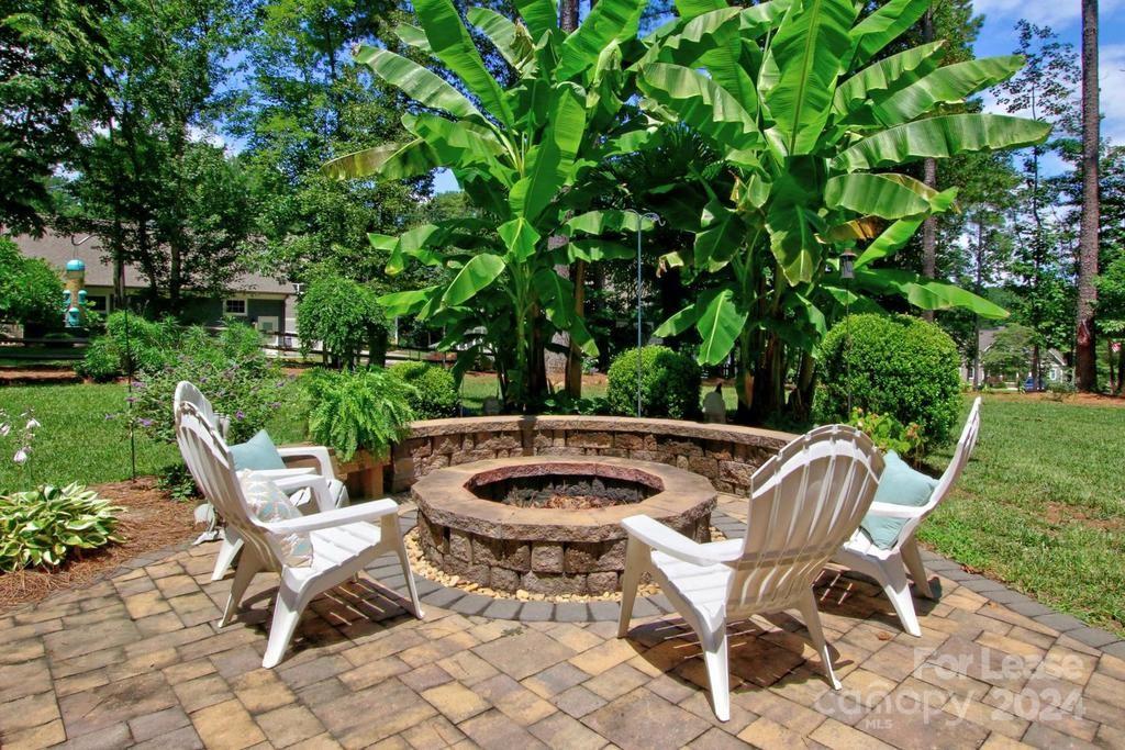 Riverwood Bend - Residential Lease