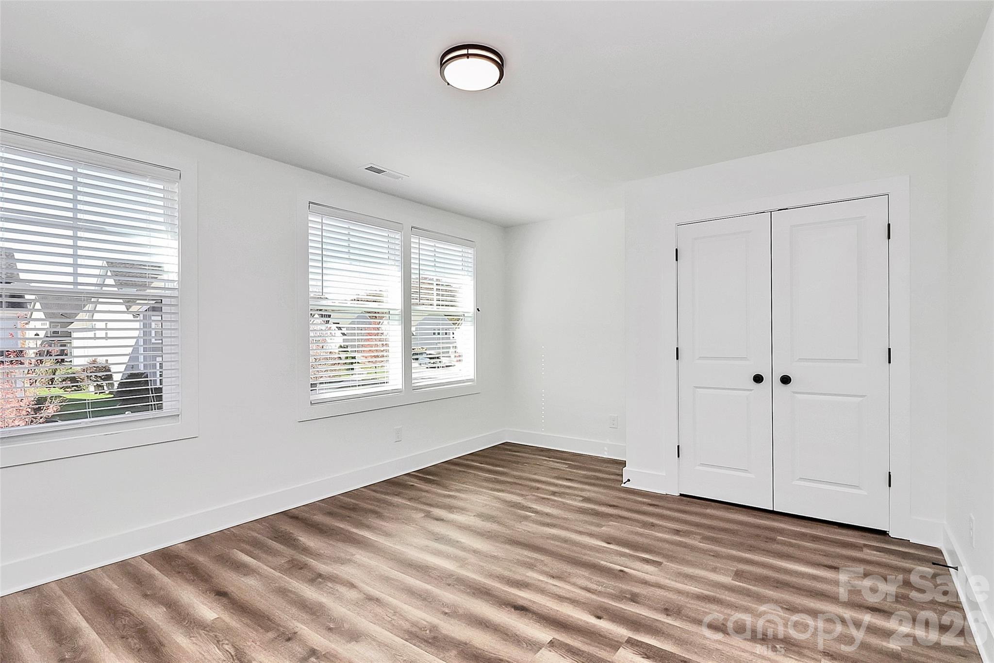 Woodlands Creek - Residential