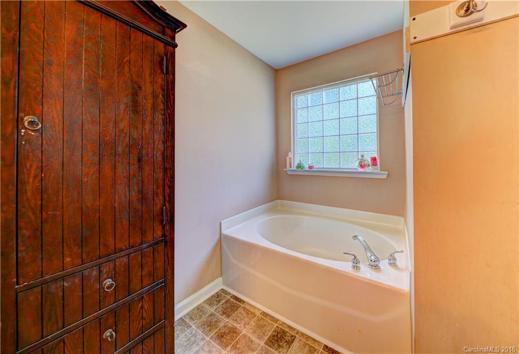 Highland Creek - Residential