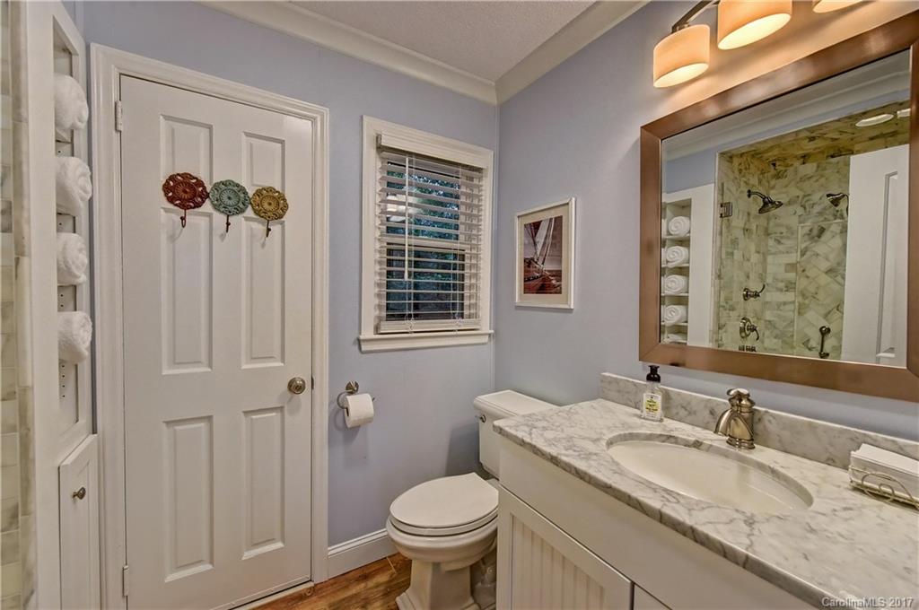 Lake Norman Island - Residential