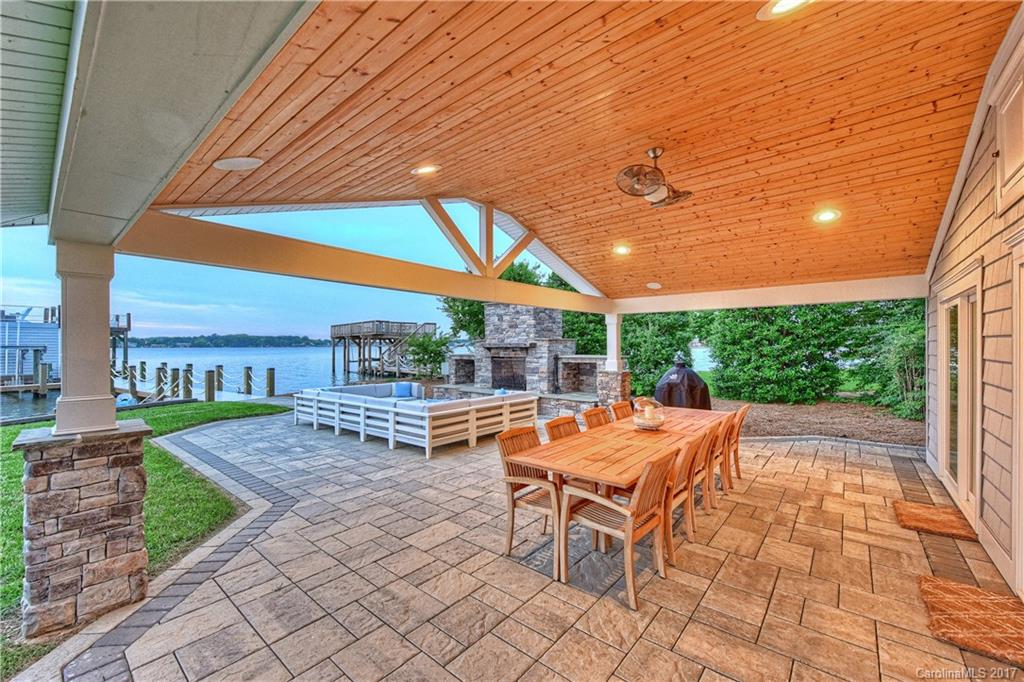 Lake Norman Island - Residential