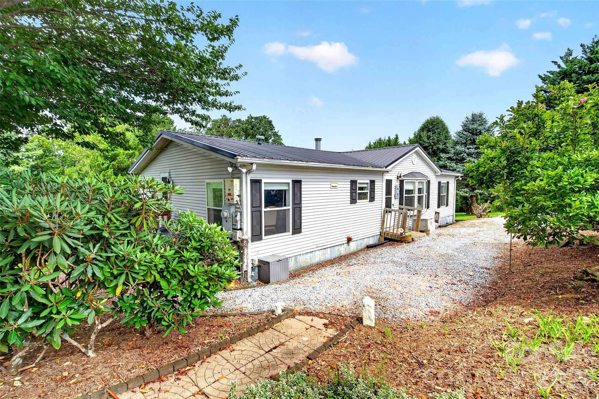 26 Sweet Briar Path Way