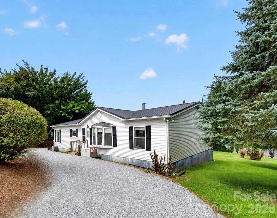 26 Sweet Briar Path Way, Hendersonville, NC, 28792