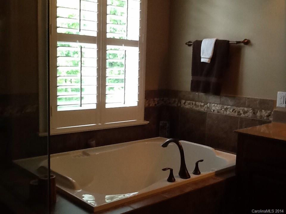 Baxter Village - Residential Lease