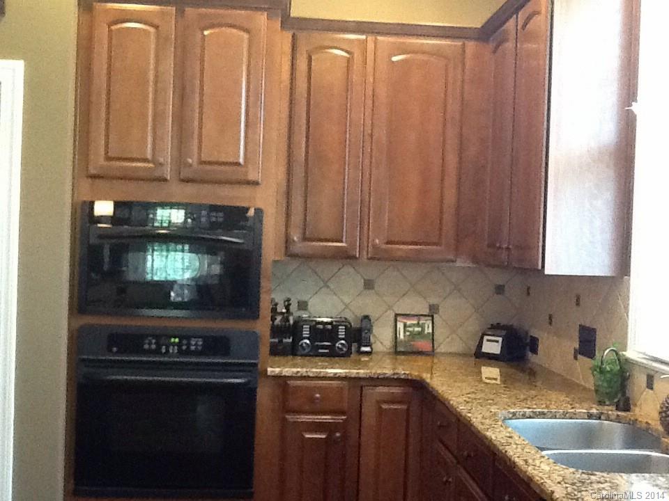 Baxter Village - Residential Lease