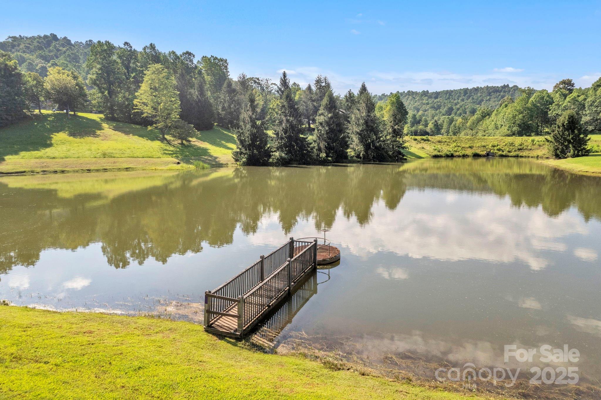 White Oak Mountain - Land