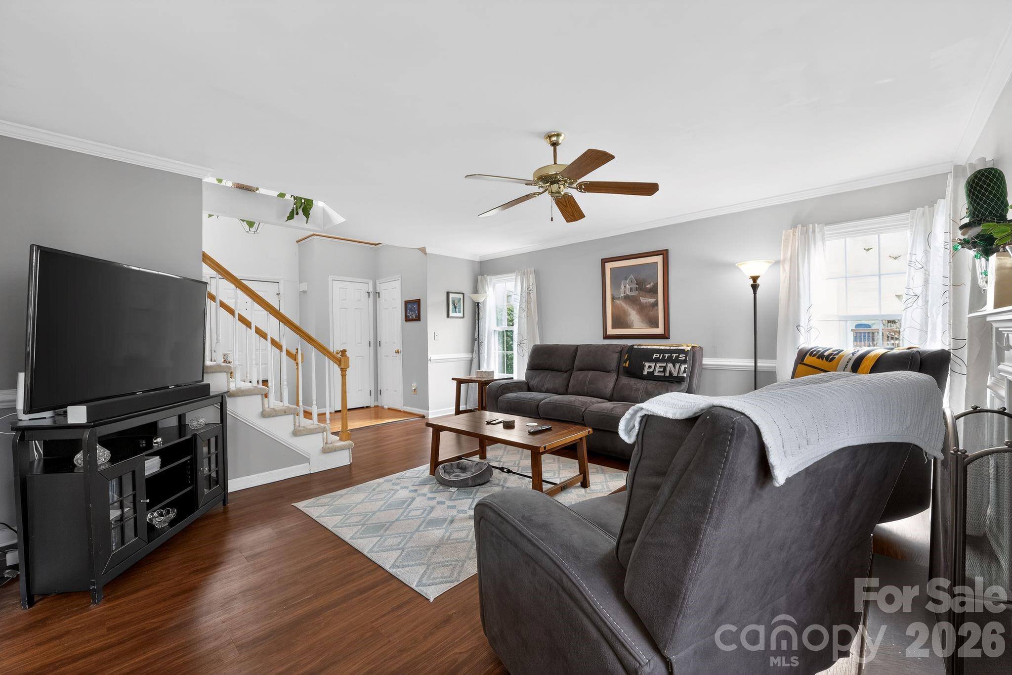 Davis Lake - Residential