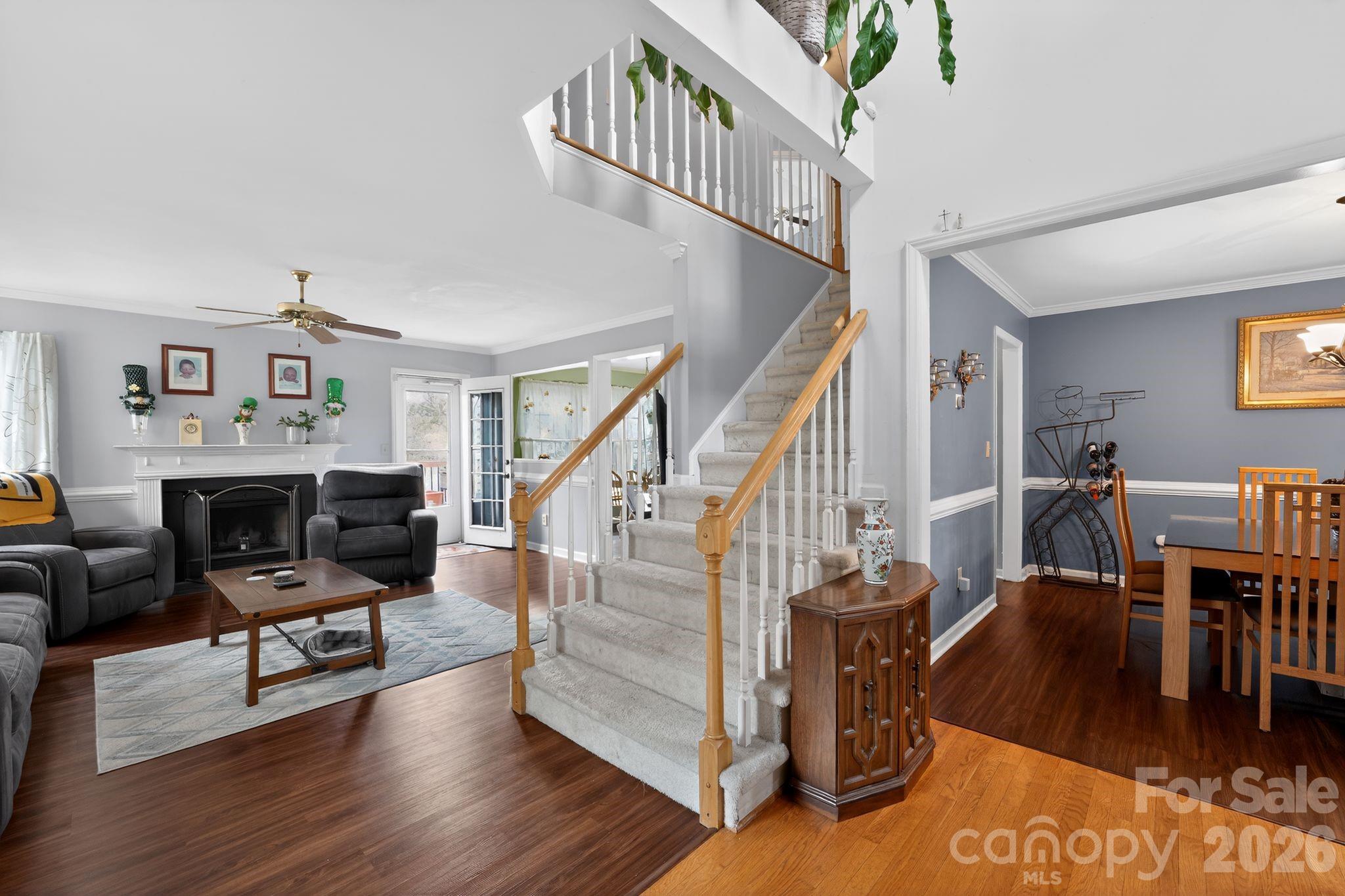 Davis Lake - Residential