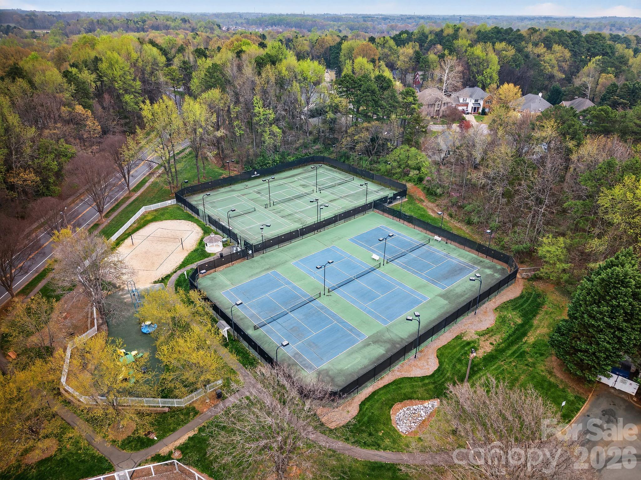 Davis Lake - Residential