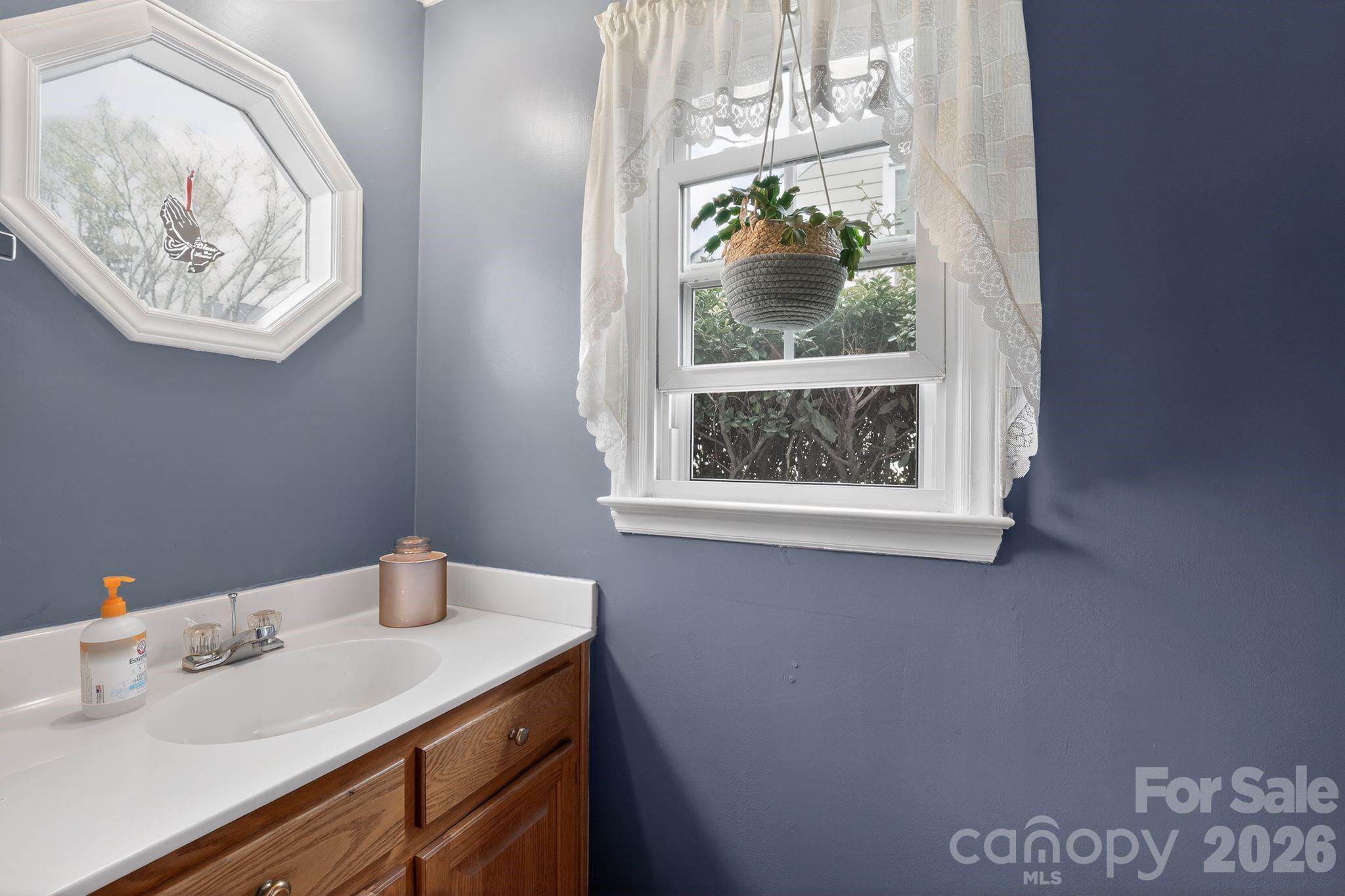 Davis Lake - Residential