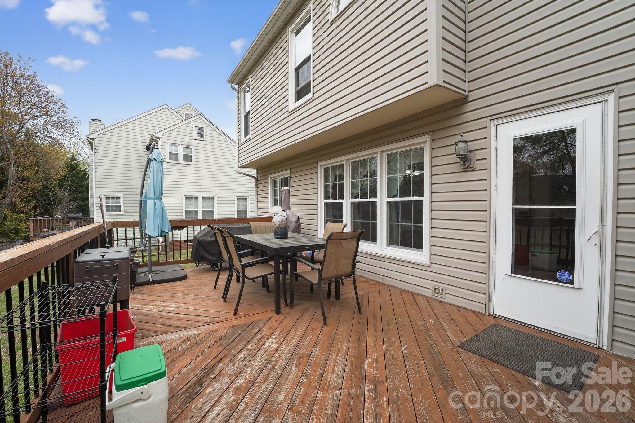 Davis Lake - Residential