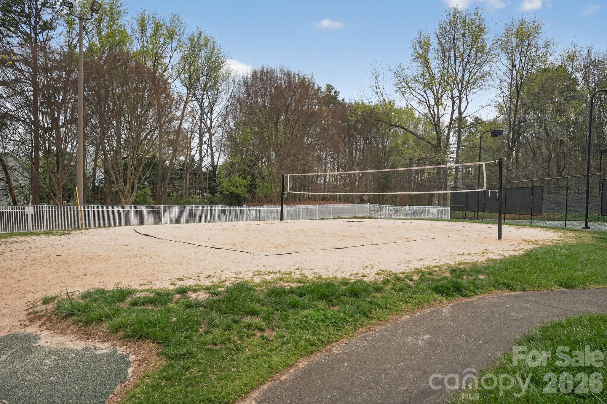 Davis Lake - Residential