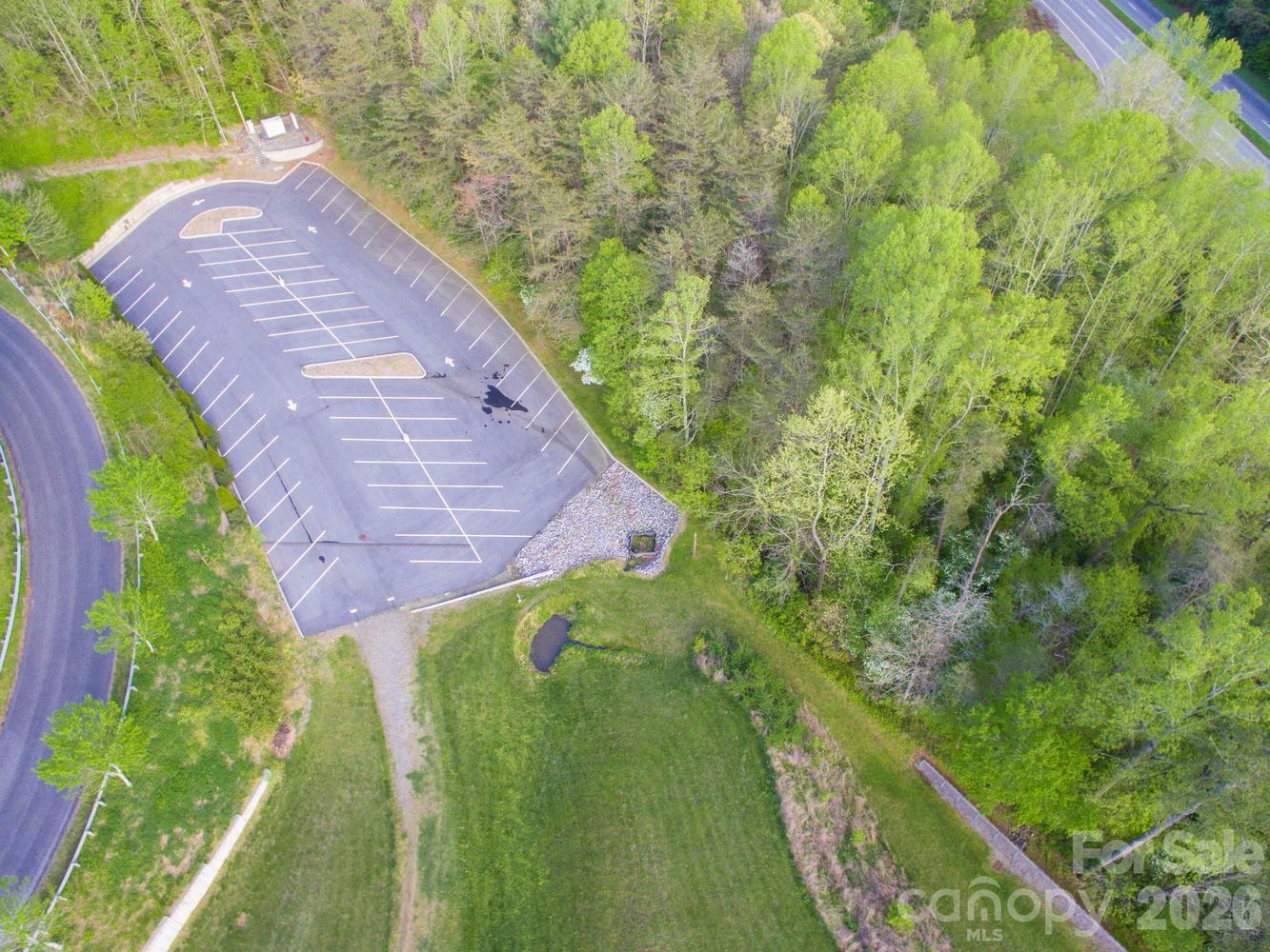 303 Gashes Creek Road