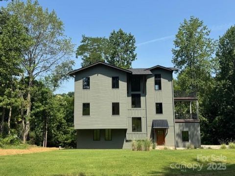 150 Driftwood Drive Mooresville NC 28117