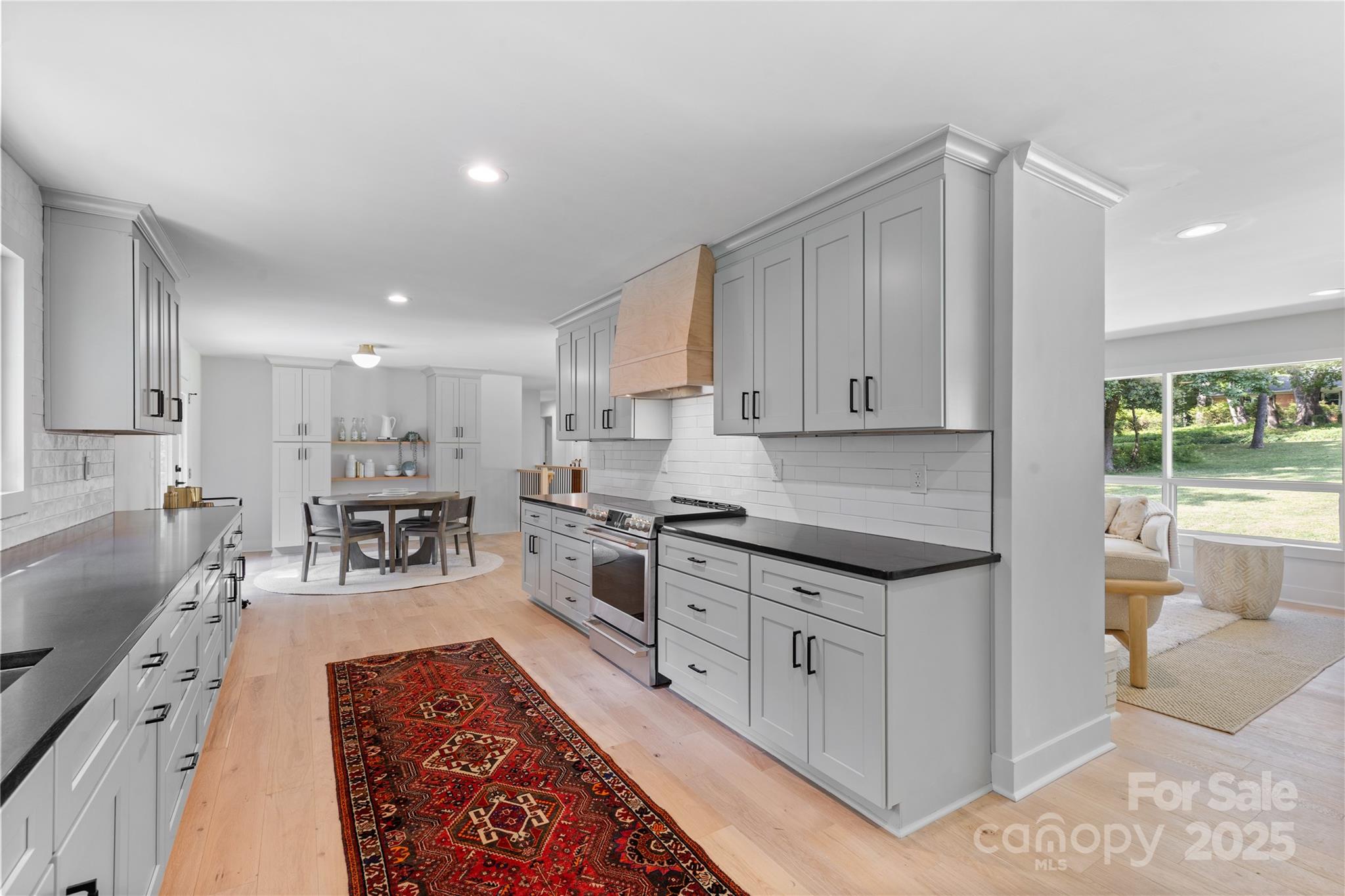 1408 Burtonwood Circle