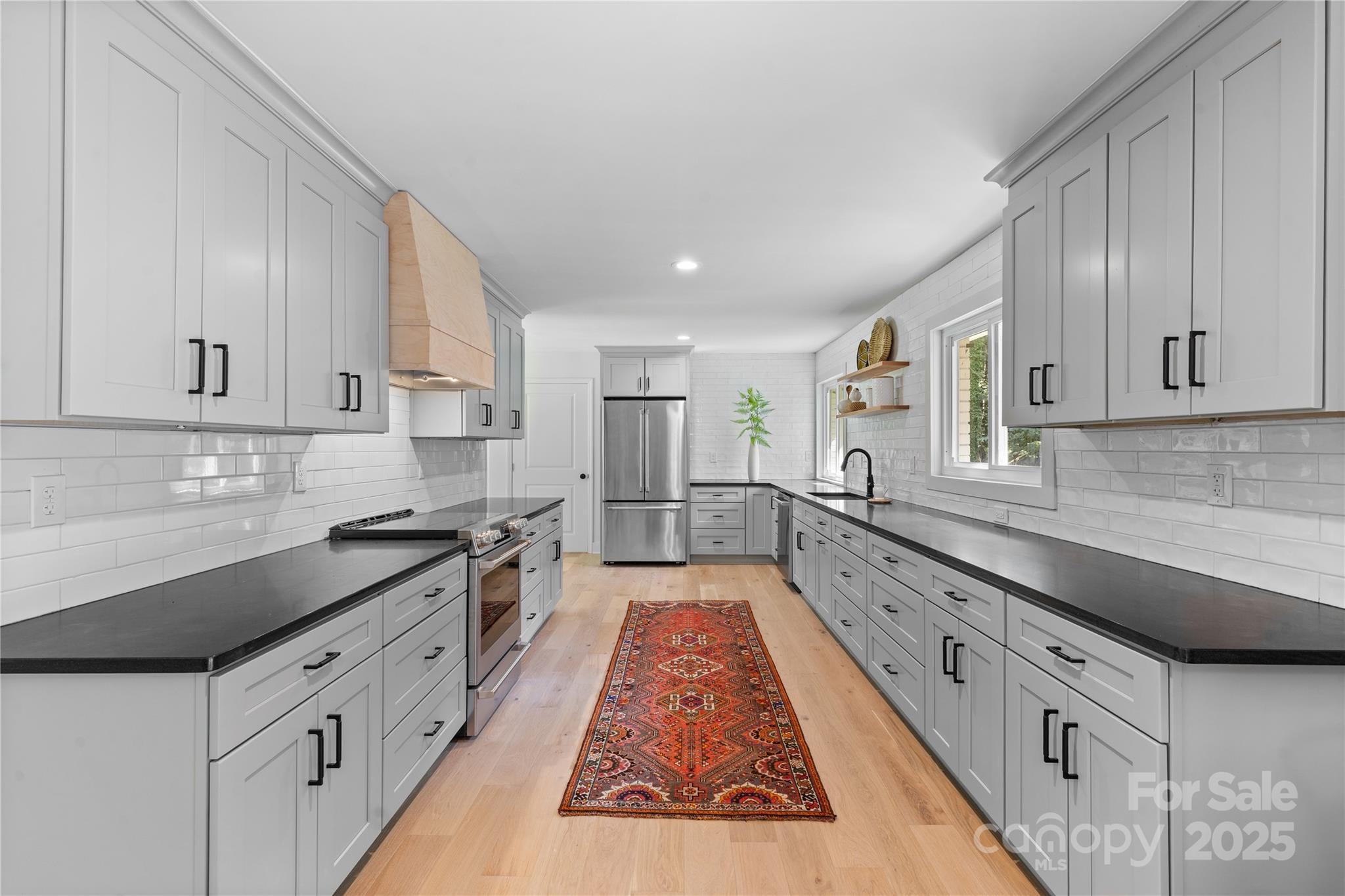 1408 Burtonwood Circle