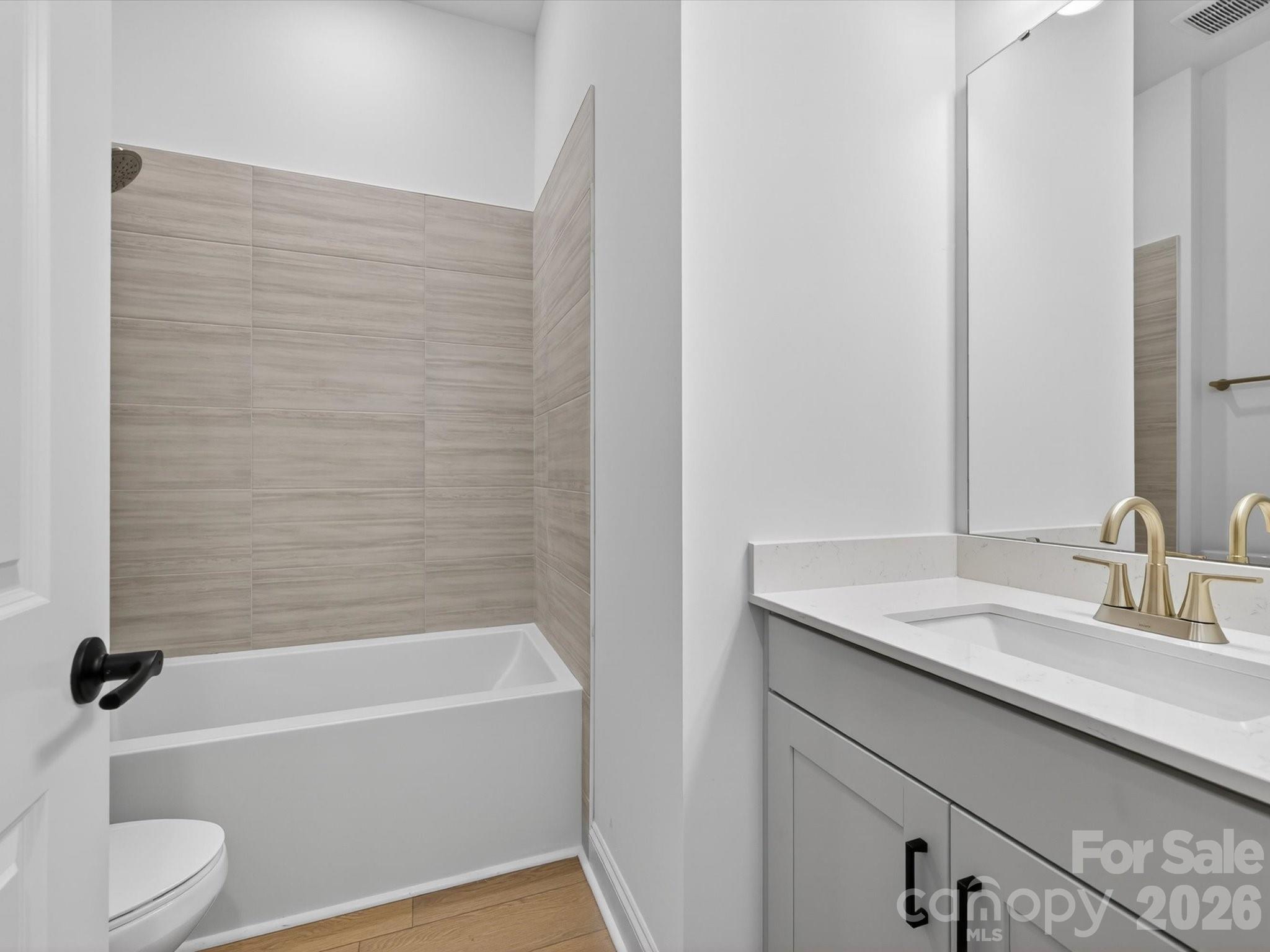 Encore At Streamside - Residential