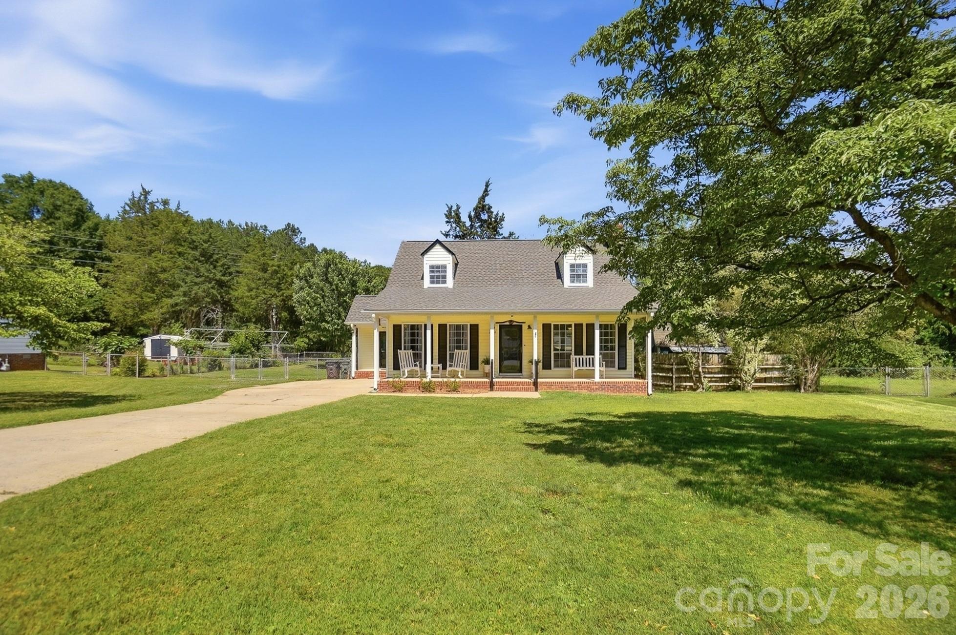2634 Cherokee Court