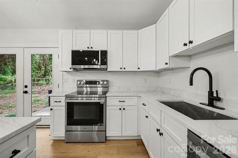 Photo of 10237 Cairnsmore Place, Mint Hill, NC 28227 (MLS # 4363397)