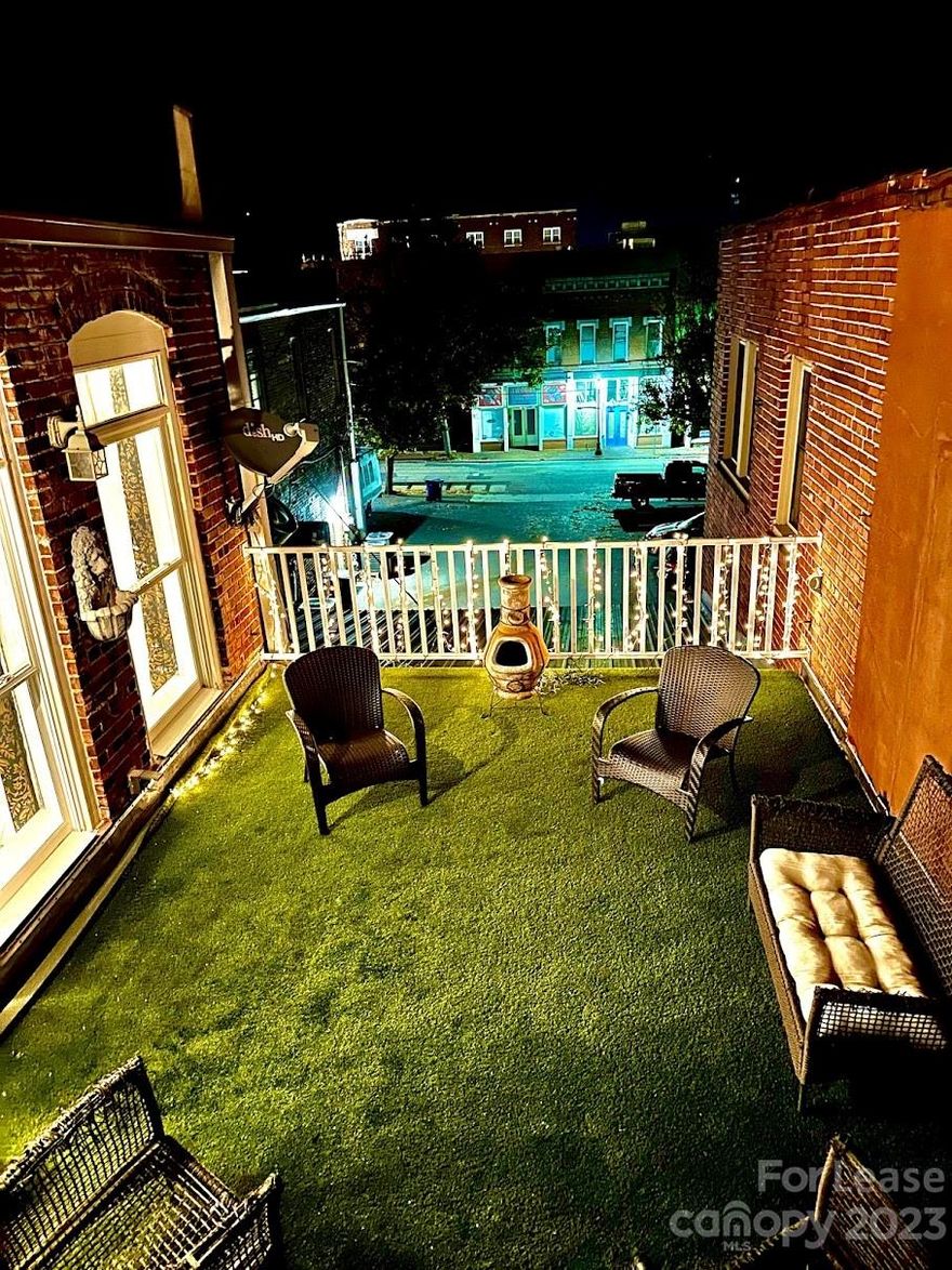 LUXURY DOWNTOWN SALISBURY APARTMENT FOR LEASE!
Rarely does this property become available. It is one of downtown's most unique 2 bedroom, 2 full bath apartments with its own private outdoor garden terrace and covered private parking. Has a front main street entrance and rear entrance. The kitchen has custom-made 42" oak cabinetry, appliances, and original beaded ceilings. The main area has beautiful original hardwood floors. Enjoy the sounds of trains, church bells, and all the restaurants, cafes, dessert & coffee shops, new Bell Tower Park, and shopping downtown Salisbury has to offer.