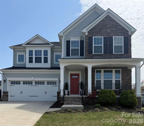Photo of 11010 Watterson Square Lane, Huntersville, NC 28078 (MLS # 4361639)