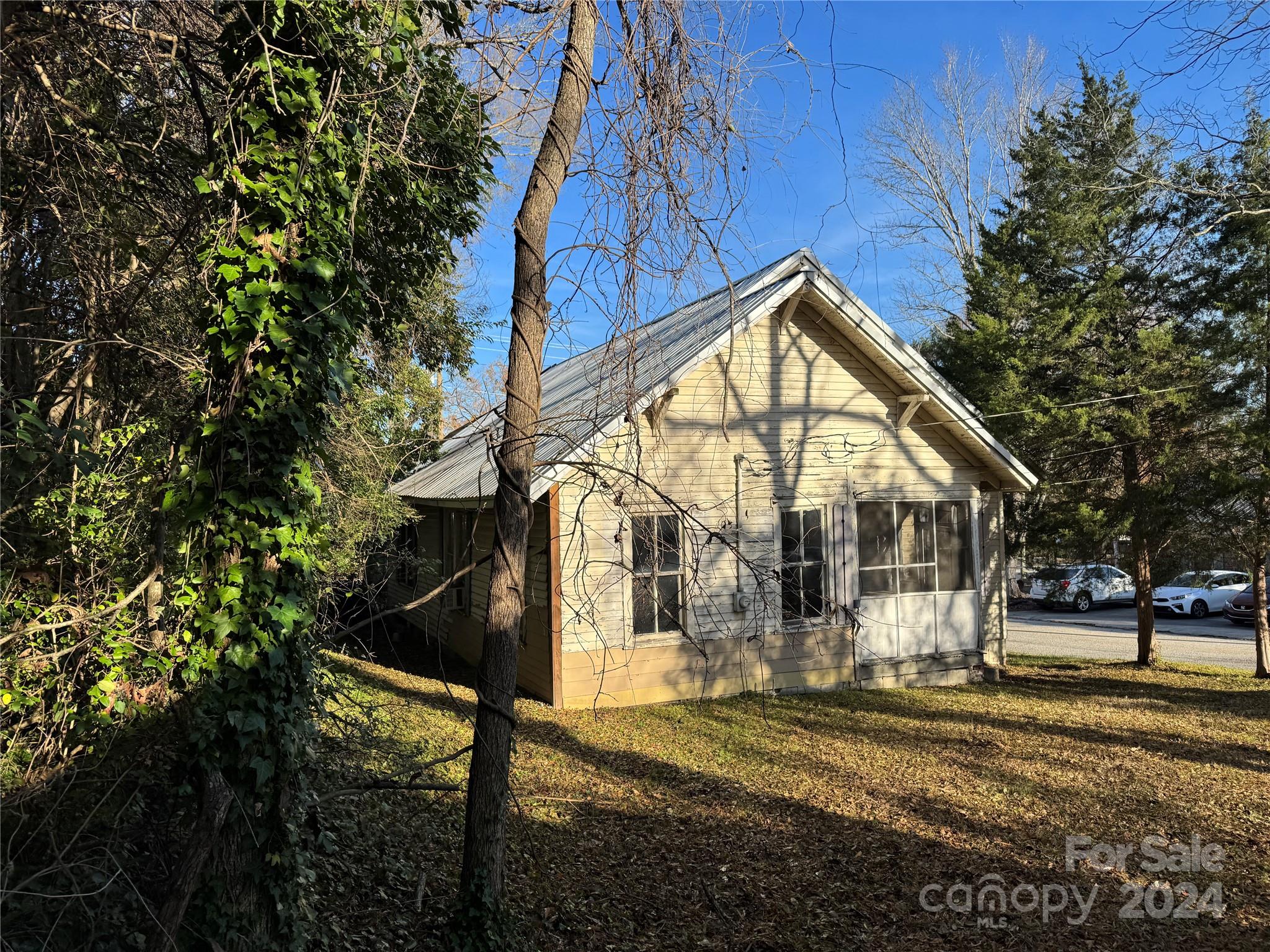 Unknown - Residential