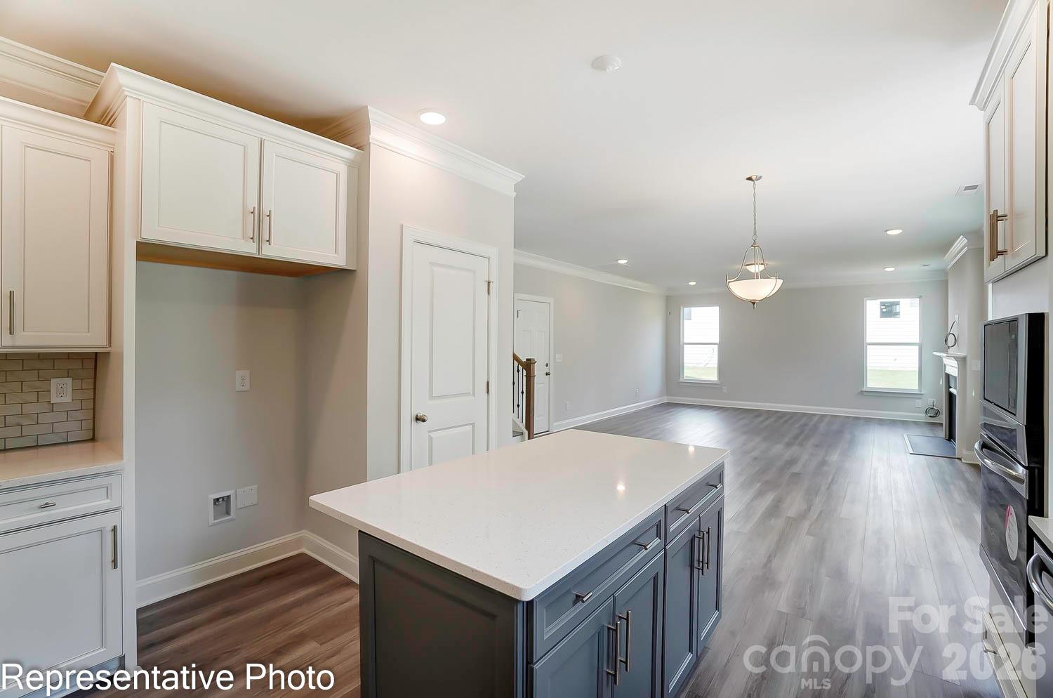 13820 Yadkin River Drive