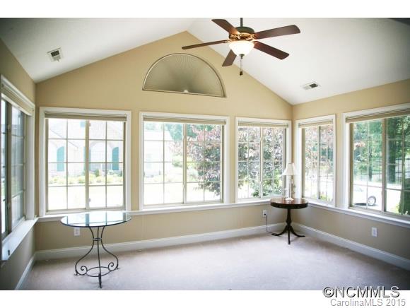 Hamburg Crossing - Residential