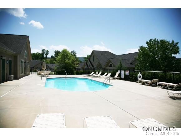 Hamburg Crossing - Residential