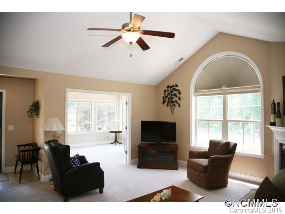 Hamburg Crossing - Residential