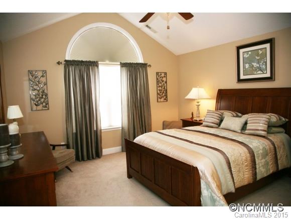 Hamburg Crossing - Residential