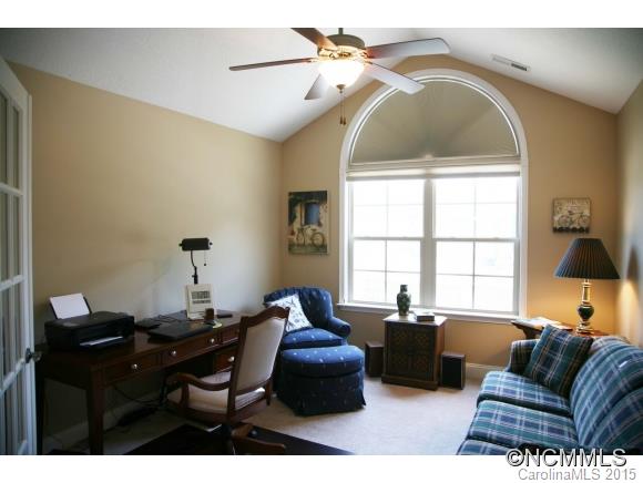 Hamburg Crossing - Residential