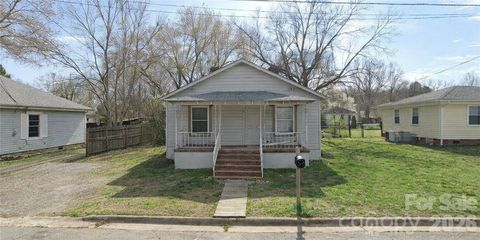 Photo of 92 Spencer Avenue, Mooresville, NC 28115 (MLS # 4345908)