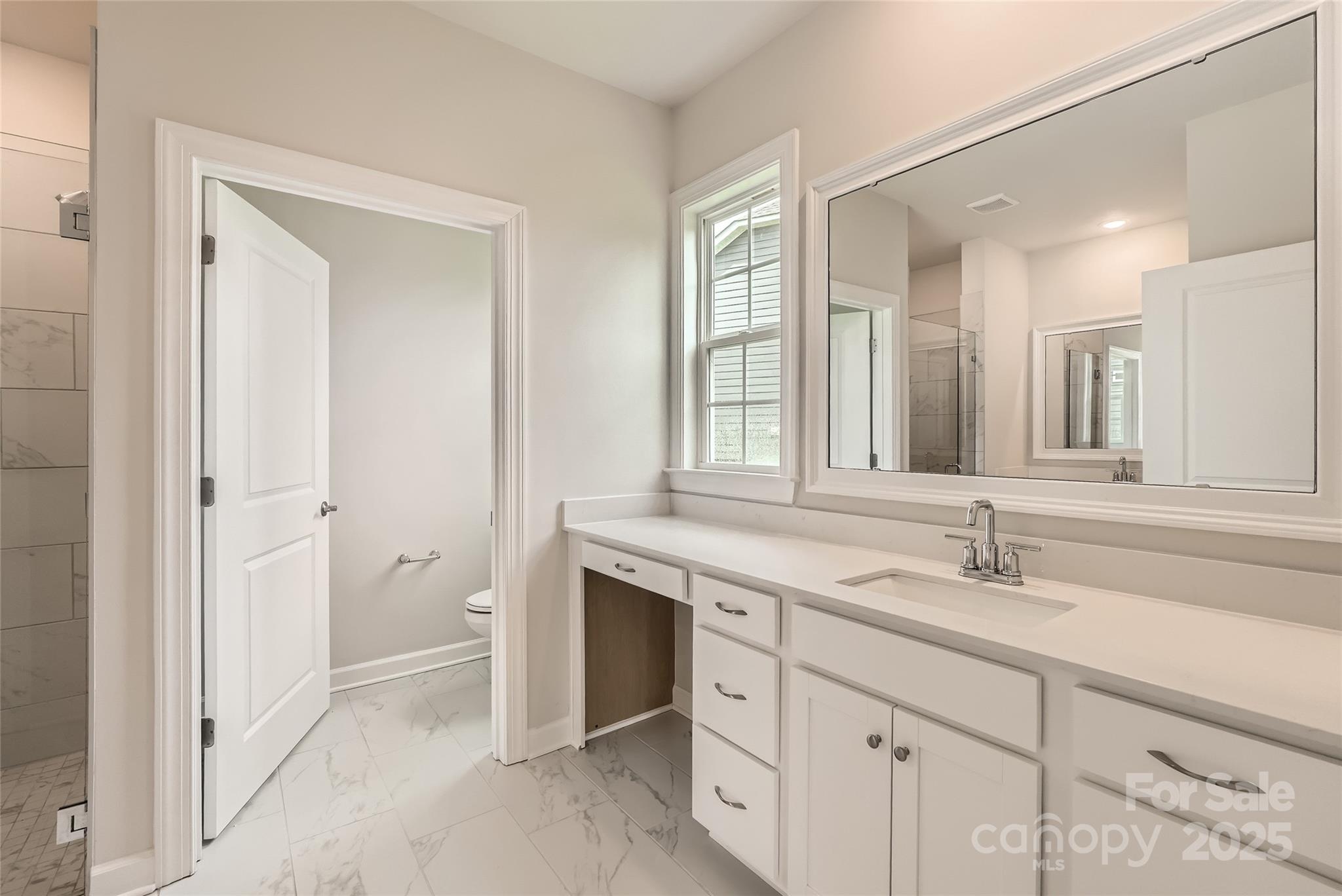 Roselyn - Residential