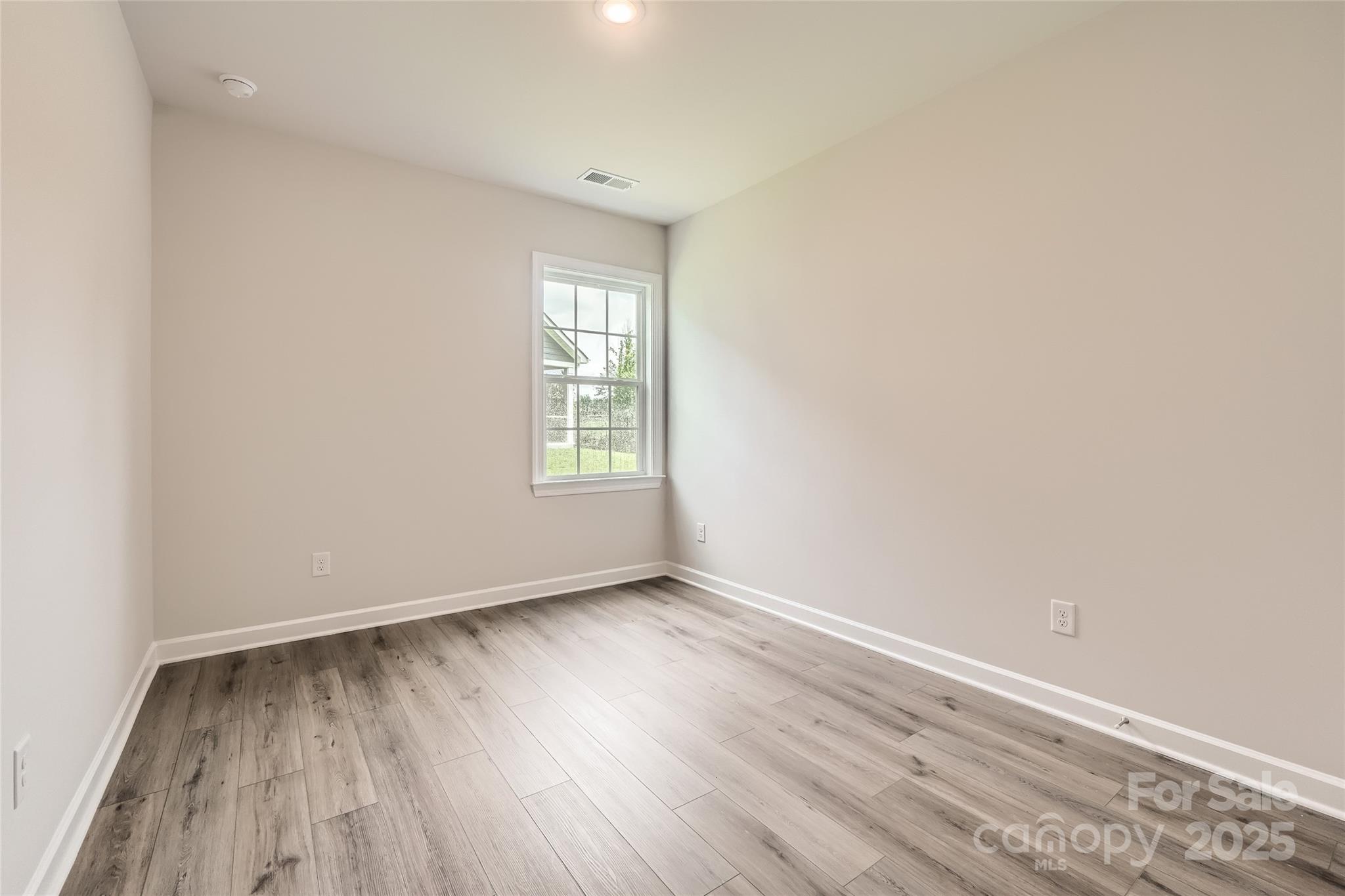 Roselyn - Residential