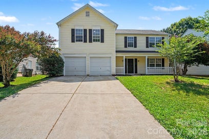 9828 Aventide Lane Charlotte NC 28215