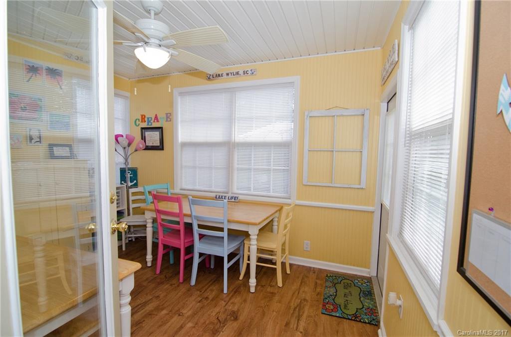 Autumn Cove At Lake Wylie - Residential