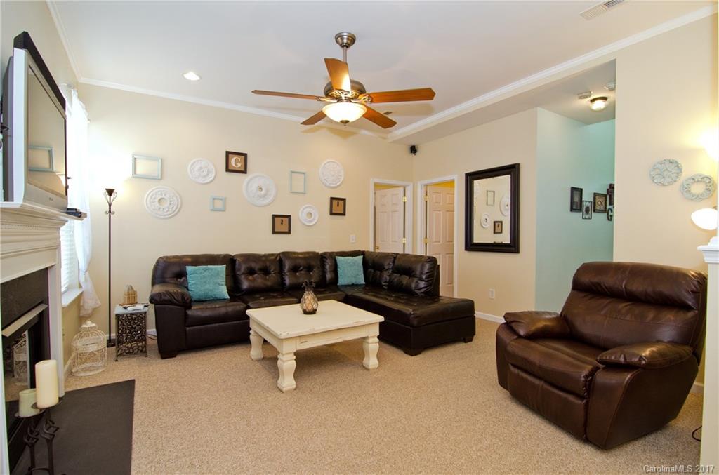 Autumn Cove At Lake Wylie - Residential