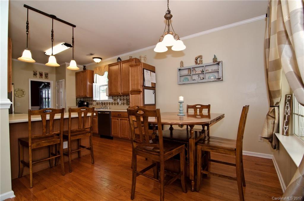 Autumn Cove At Lake Wylie - Residential