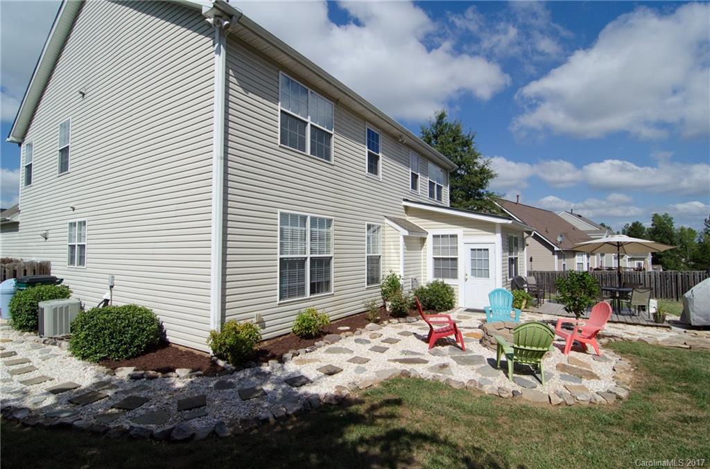 Autumn Cove At Lake Wylie - Residential