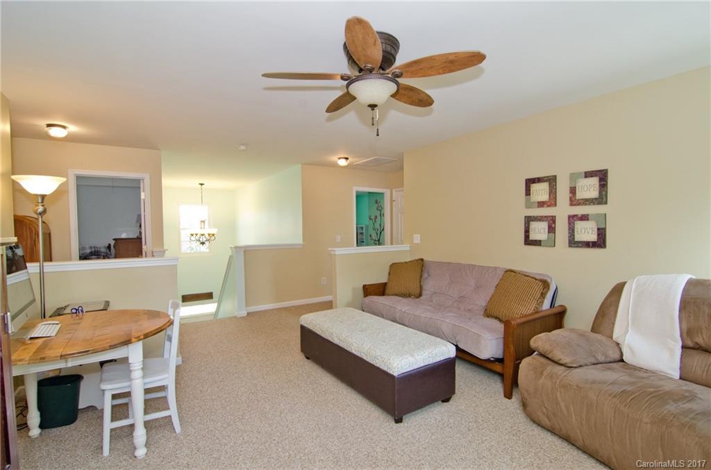 Autumn Cove At Lake Wylie - Residential